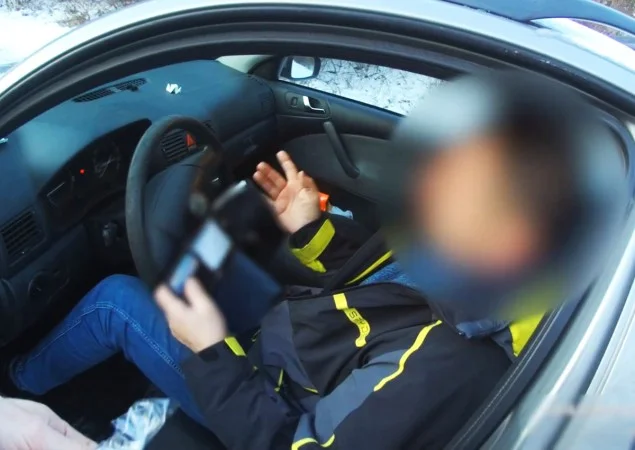 Zpráva: Přítomnost na silnici: řidič s 4,32 promile zastaven v Česku