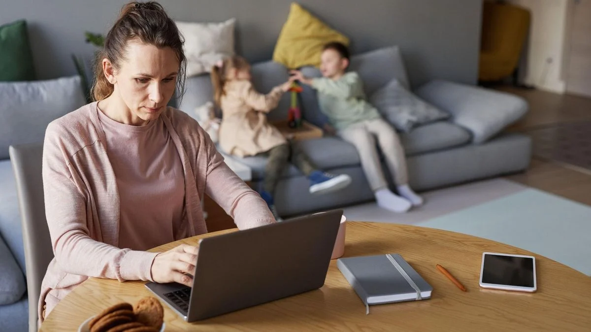 Ilustrace k článku: Stát loni vydal na náhradní výživné desítky milionů korun navíc, počet příjemců vzrostl