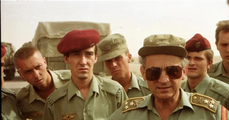 Zpráva: Vzpomínky na první zahraniční misi československých vojáků v Perském zálivu