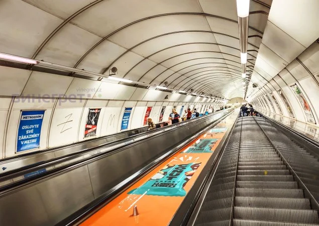 Zpráva: Prodloužený provoz pražského metra na Silvestra