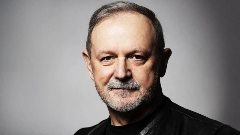 Zpráva: Očima Saši Mitrofanova: Češi a pragováci