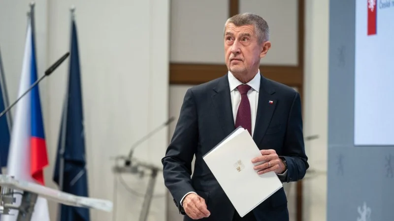 Zpráva: Rozpočet ČR pro rok 2024: Deficit 310 miliard a omezení výdajů na obranu