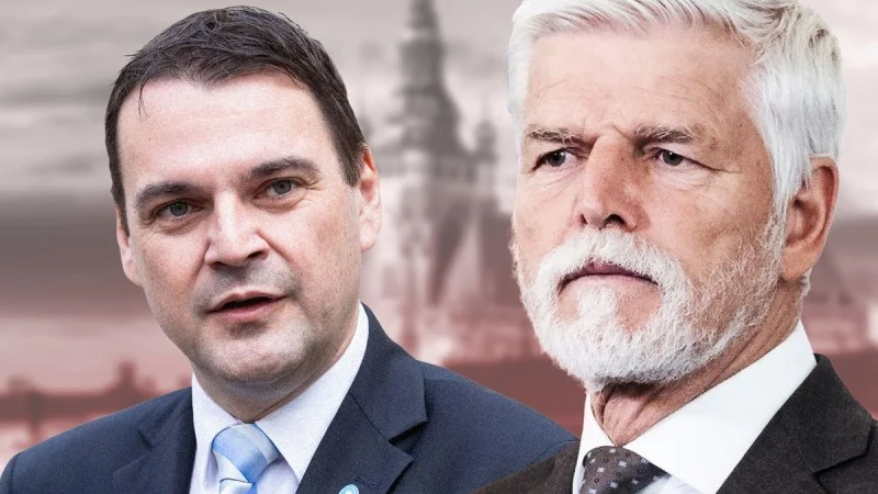 Zpráva: Vláda zastavila výměnu velvyslanců, vzniká napětí mezi Hradem a Strakovou akademií