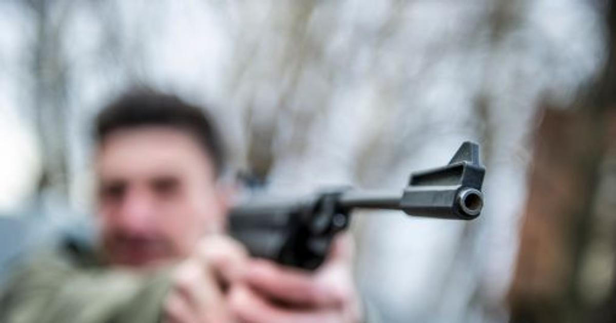 Иллюстрация к статье: Чешские банки ограничивают сотрудничество с производителями оружия