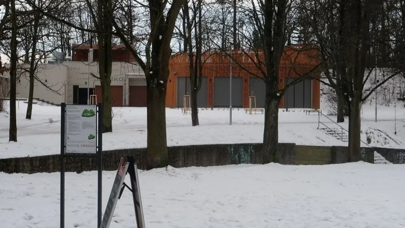 Zpráva: Na místě plzeňské diskotéky vznikla nová multifunkční budova