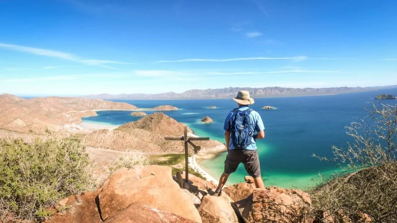 Zpráva: Baja California Sur zvyšuje turistickou daň na ochranu životního prostředí