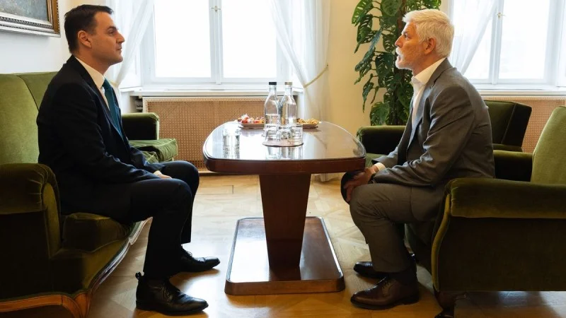 Zpráva: Pavel odmítá schůzku s Macinkou, očekává pouze jednání s Babišem