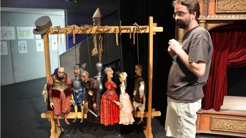 Ilustrace k článku: Zemřel ostravský loutkář Tomáš Volkmer