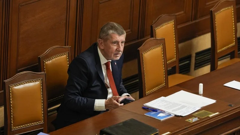 Zpráva: Babiš odmítá zájem o konflikt s Hradem, vyzývá k jednání