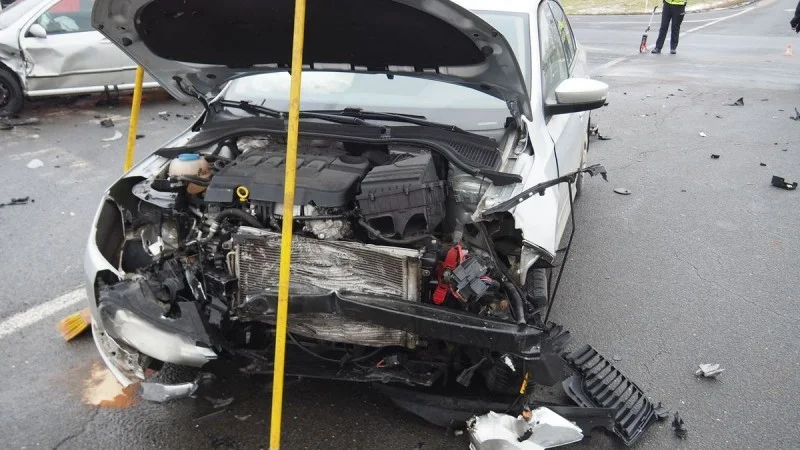 Zpráva: Nehoda na Šumpersku: Řidička nedala přednost, skončila v nemocnici