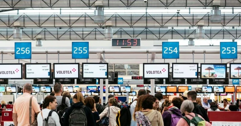 Zpráva: Europarlament se postavil proti nižším kompenzacím za zpožděné lety