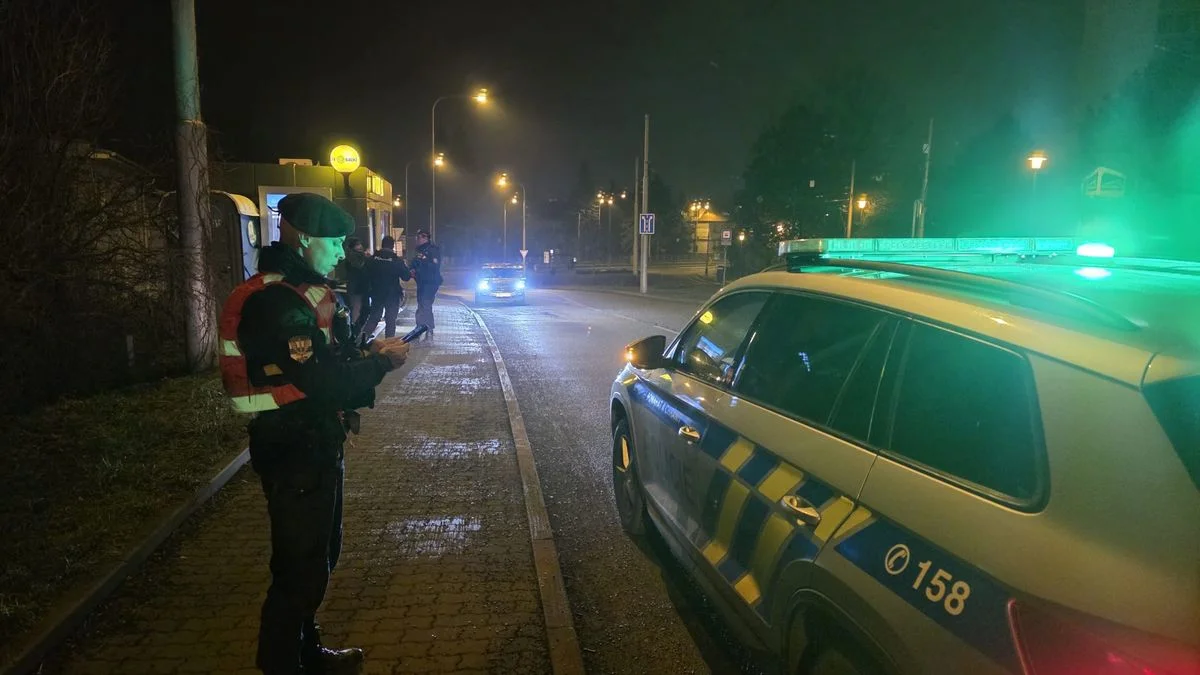 Ilustrace k článku: Ozbrojený muž přepadl trafiku v Brně, policie žádá o pomoc