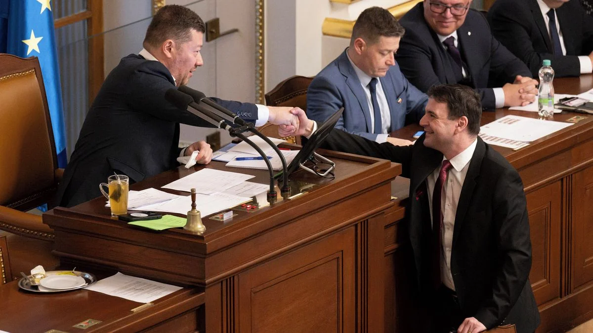 Ilustrace k článku: Okamura odmítá přesvědčování o letounech L-159, spor uvnitř SPD se vyostřuje