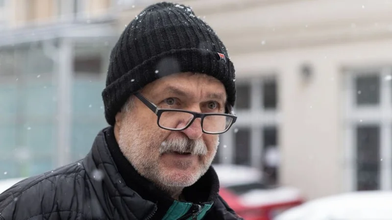 Zpráva: Policie vyšetřuje bývalého náměstka Motola za skrývání milionů