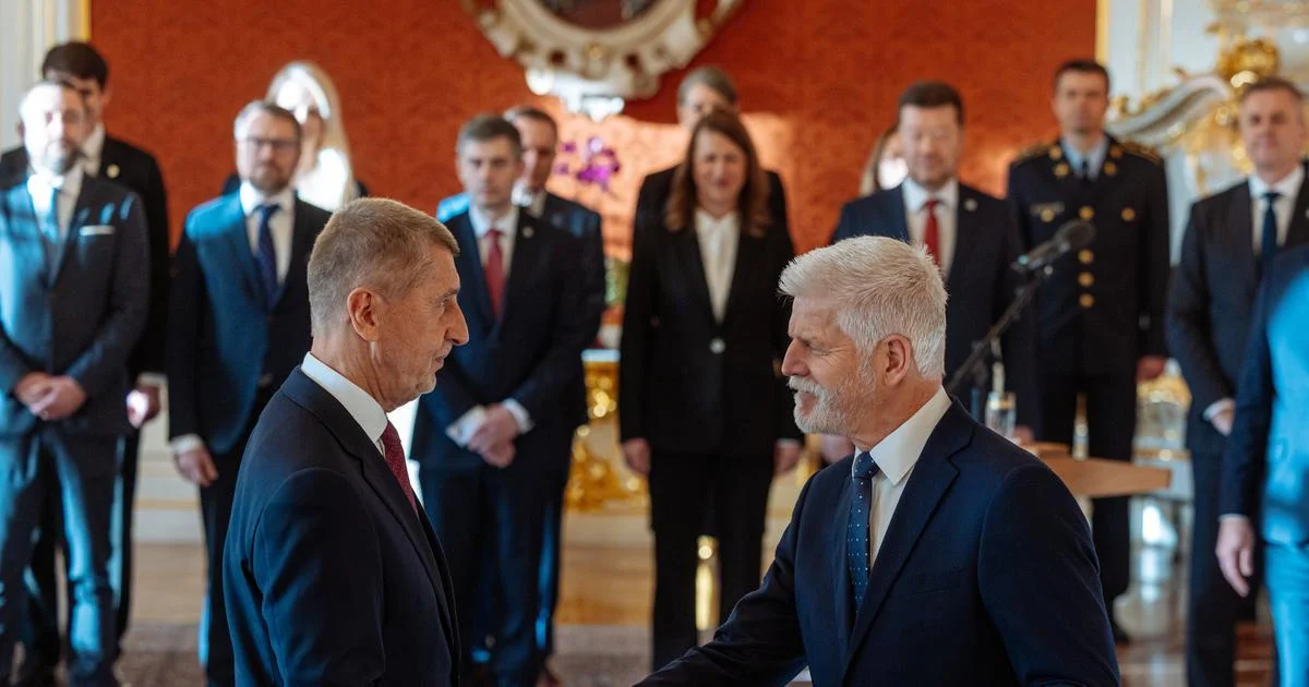 Ilustrace k článku: Prezident Pavel začne úřadovat ve středu, schůzku s Babišem už ladí