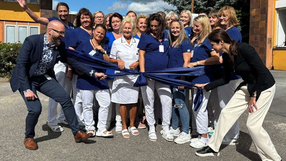 Ilustrace k článku: Kauza Litoměřic: Politické tlaky a nedostatek vybavení v nové porodnici