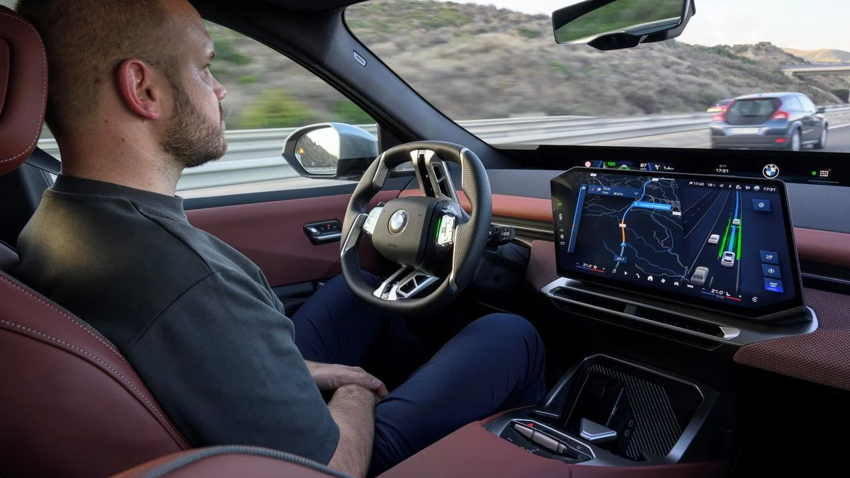 Ilustrace k článku: Autonomní řízení v Česku: Jak se určuje odpovědnost po nehodách?