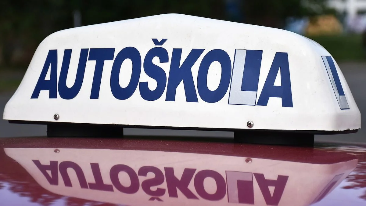 Ilustrace k článku: Psycholožka čelí obvinění z korupce za falešné posudky, hrozí jí čtyři roky vězení