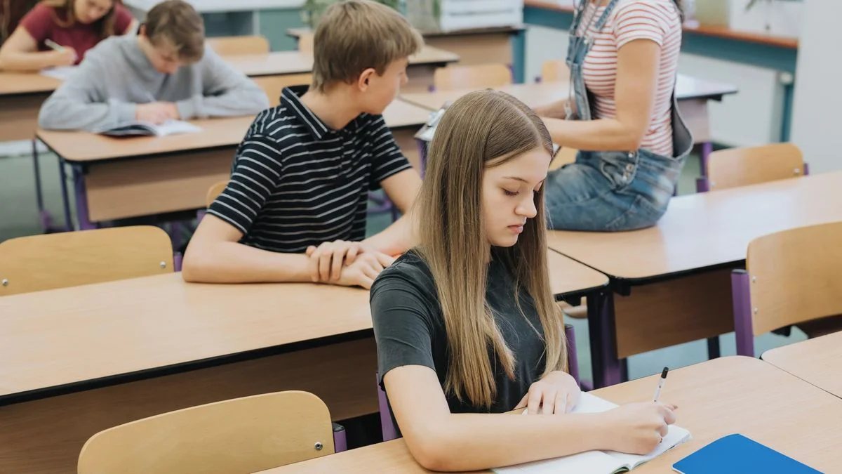 Ilustrace k článku: Přijímací zkoušky na střední školy a gymnázia v roce 2026: Co potřebujete vědět
