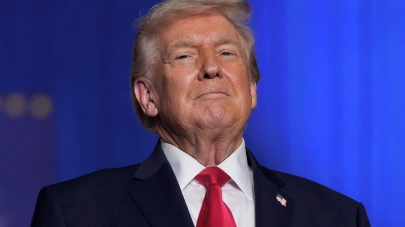 Zpráva: Trump: Írán chce uzavřít dohodu, USA posilují vojenskou přítomnost v regionu