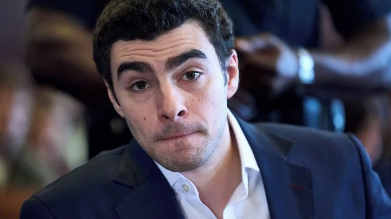 Zpráva: Federální soud zamítl obvinění z vraždy, Mangioneovi trest smrti už nehrozí