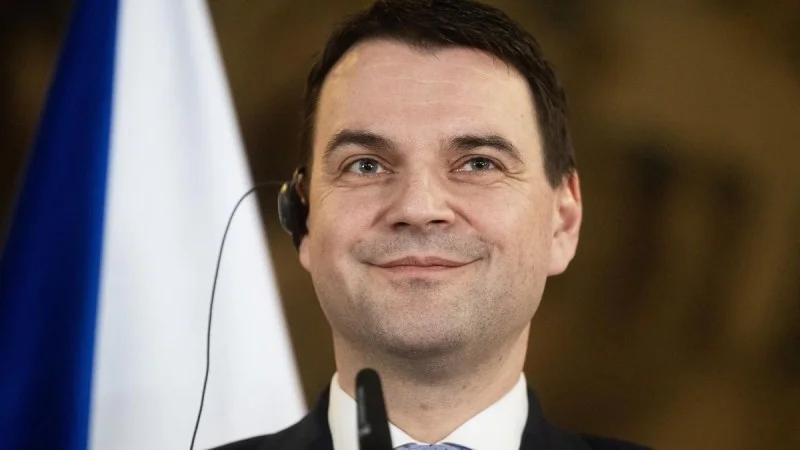 Zpráva: Macinka: Prezidenta budeme teď ignorovat, říká ministr zahraničí