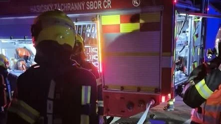 Ilustrace k článku: V Březnici na Zlínsku došlo k požáru rodinného domu, hasiči rychle zasáhli