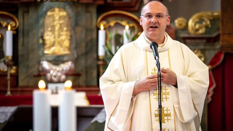 Zpráva: Novým primasem českým se stal Stanislav Přibyl