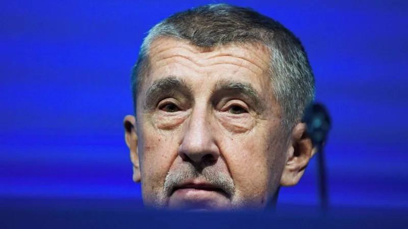 Zpráva: Babiš vyzývá evropské lídry k odkladu nových emisních povolenek