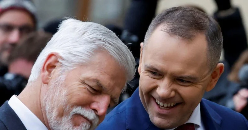 Zpráva: V Polsku probíhá souboj mezi pravicí a liberály. Jaké to má důsledky?