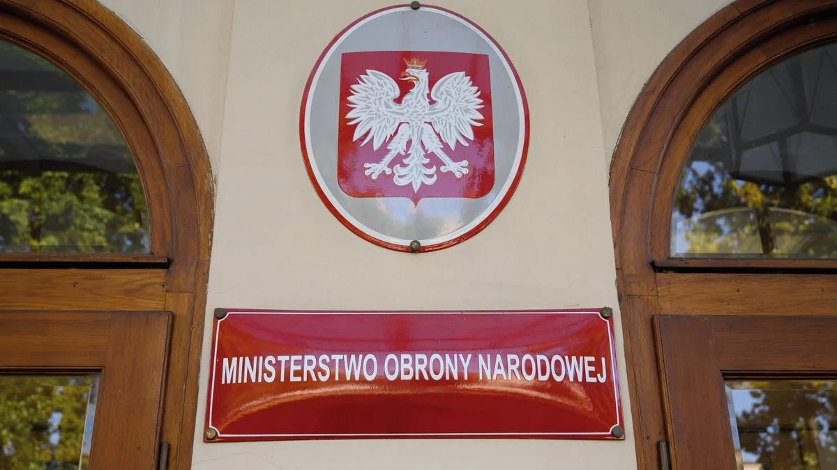 Ilustrace k článku: Polsko zasáhlo proti ruským špionům, zatýkání na ministerstvu obrany