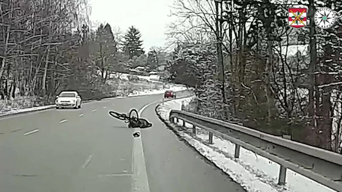 Ilustrace k článku: Cyklista s alkoholem v krvi havaroval na Brněnsku, zranění bylo lehké