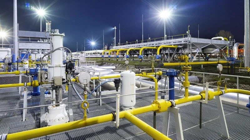 Zpráva: Křetínský úspěšně prodal dluhopisy za 12 miliard, zájem investorů byl enormní