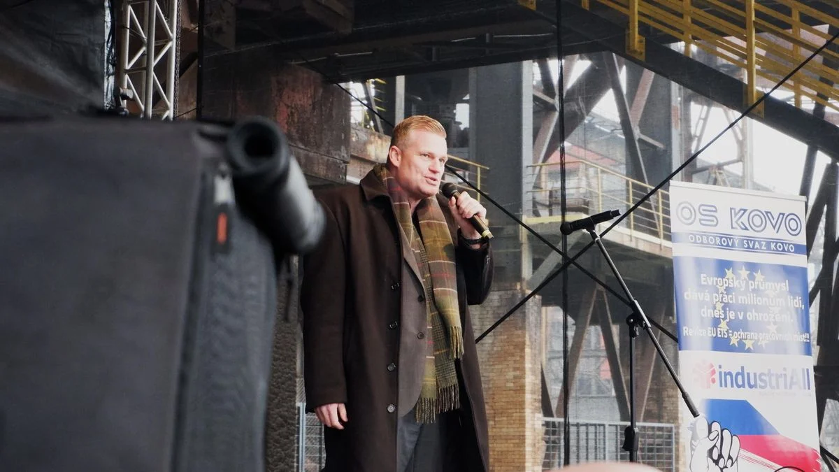 Ilustrace k článku: Odboráři v Ostravě požadují ochranu průmyslu, politici slibují podporu