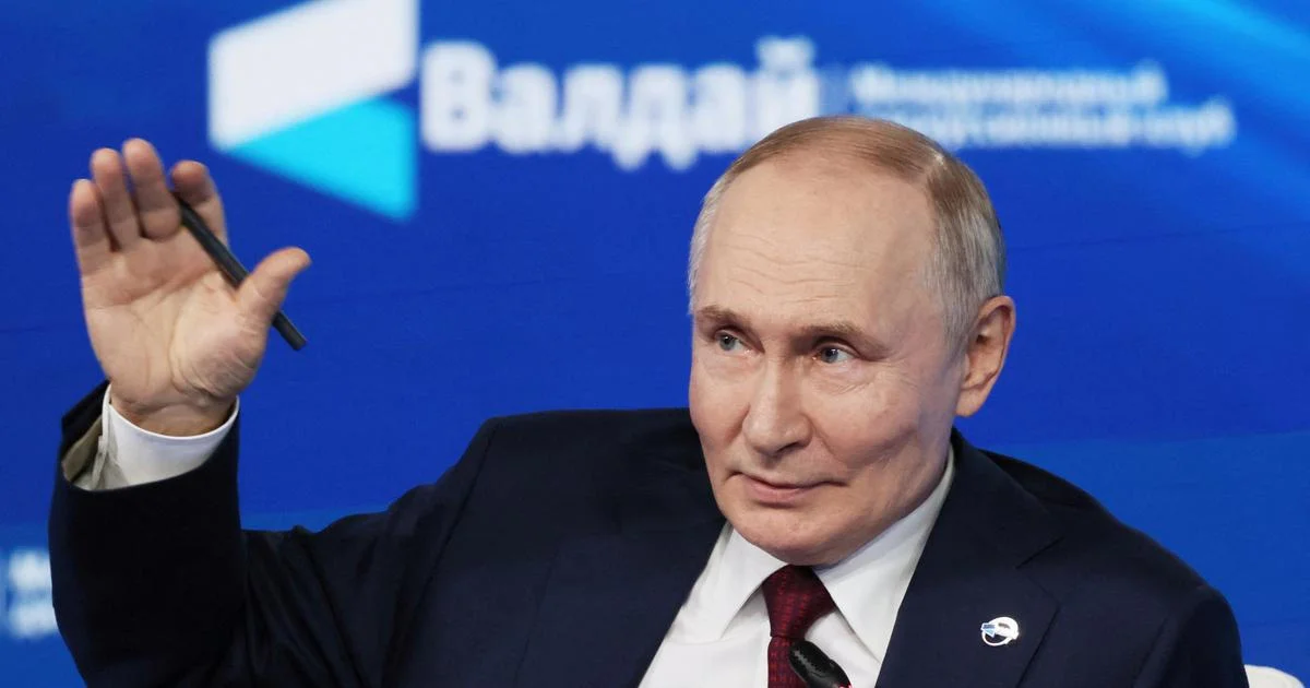 Ilustrace k článku: Indie zastaví dovoz ruské ropy, Kreml hledá podporu v Číně