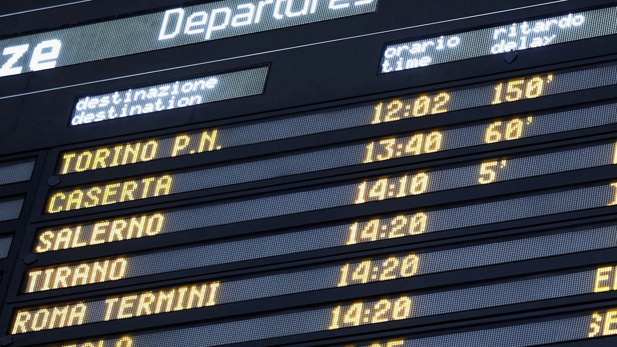 Ilustrace k článku: Trojice sabotážních útoků ochromila železniční dopravu v severní Itálii během olympiády