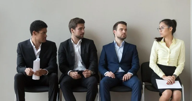 Zpráva: Dokažte, že nediskriminujete ženy, nařizuje firmám Brusel. Na výplatách to ale ženy nepoznají