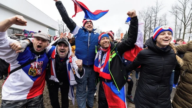 Zpráva: Zlatá medaile pro Zuzanu Maděrovou, fanoušci oslavují vítězství