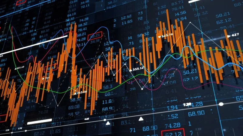 Zpráva: Majetek v podílových fondech loni vzrostl o 218 miliard korun