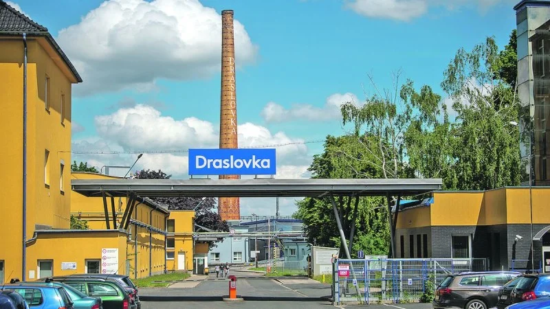Zpráva: Draslovka upsala na severském trhu zajištěné dluhopisy za 6,6 miliardy korun