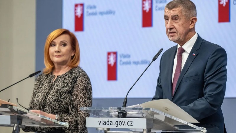 Zpráva: Česko vstoupilo do nového roku s rozpočtovým provizoriem