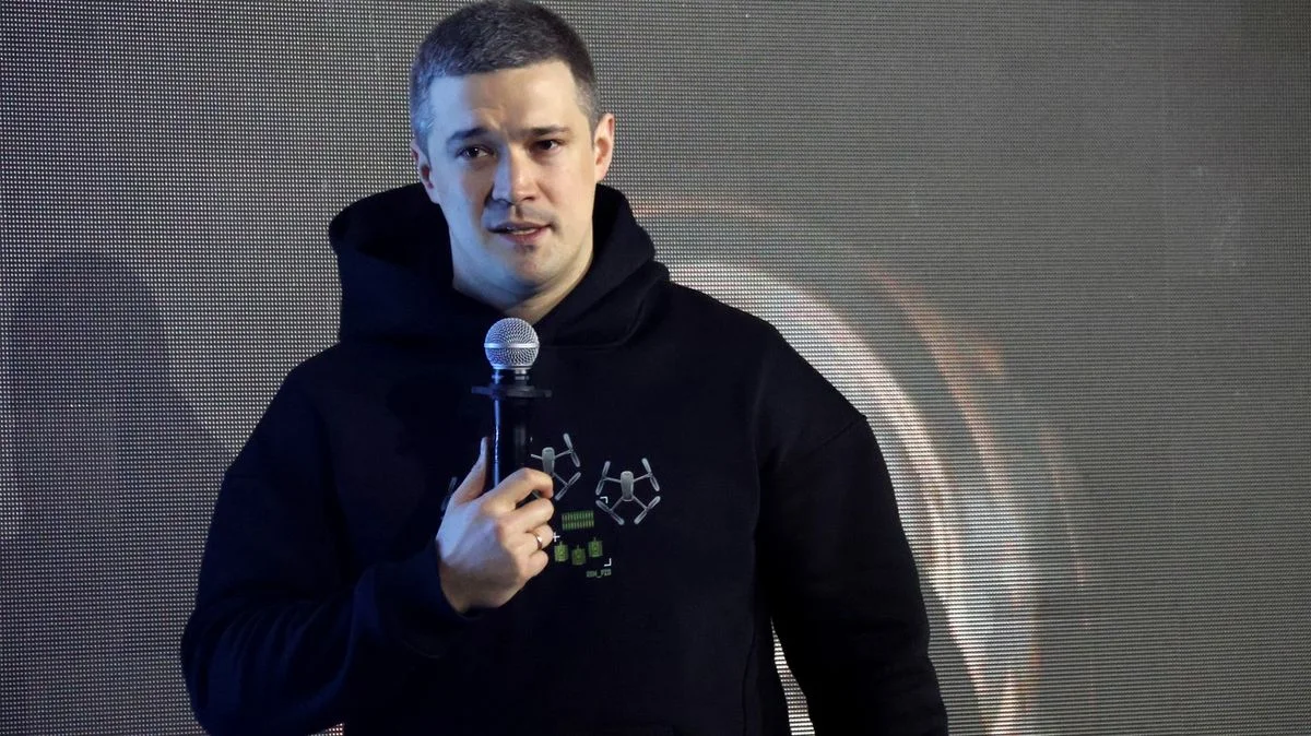 Иллюстрация к статье: Зеленский предлагает изменения в Министерстве обороны Украины: назначен новый кандидат