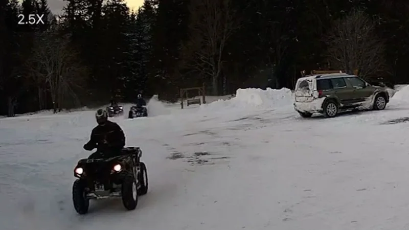 Zpráva: Čtyřkolkáři zničili na Šumavě běžecké stopy, podáno trestní oznámení