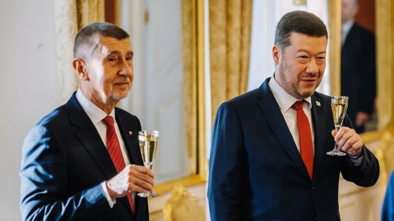 Zpráva: Opozice kritizuje Okamuru, chce jeho odvolání z čela Sněmovny