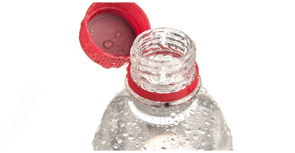 Ilustrace k článku: Školní dívka z Česka dostala trest za pokus o otravu spolužáka metanolem