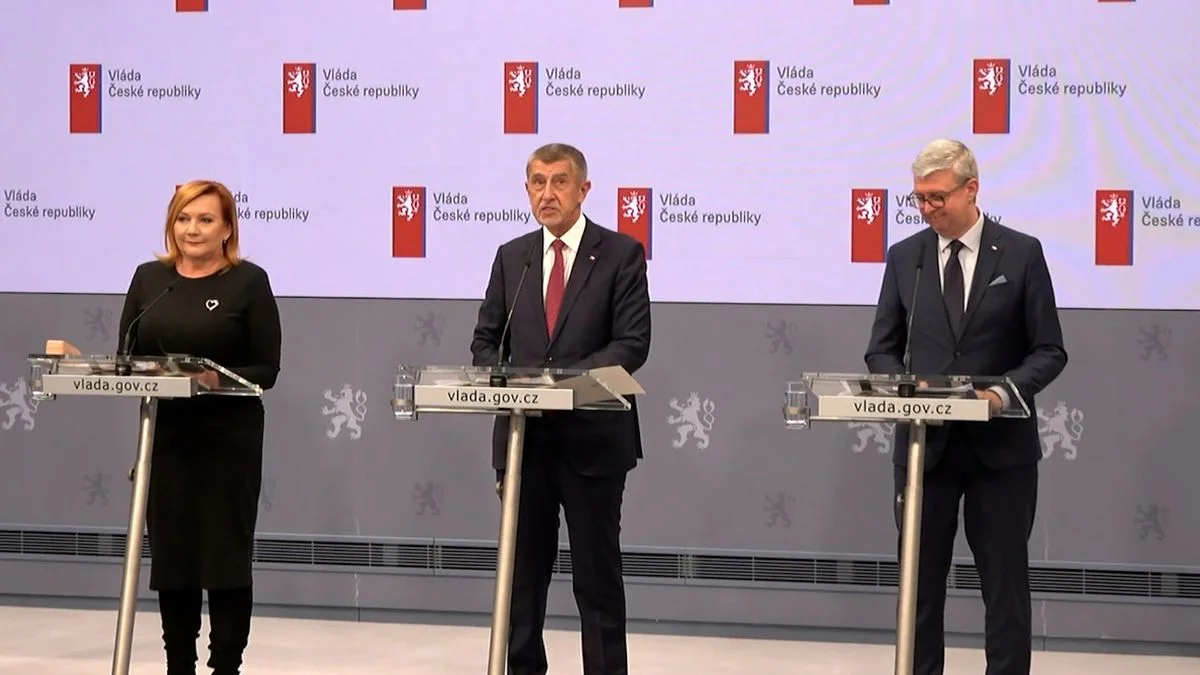 Ilustrace k článku: Bezpečnostní rada státu za účasti Pavla projednává muniční iniciativu