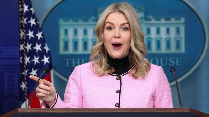 Zpráva: Posádka zadrženého ruského tankeru může čelit stíhání v USA