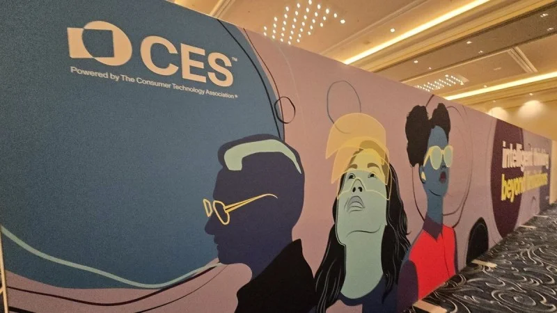 Zpráva: Novinky z veletrhu CES 2026: Robotický pes i skládací mobil