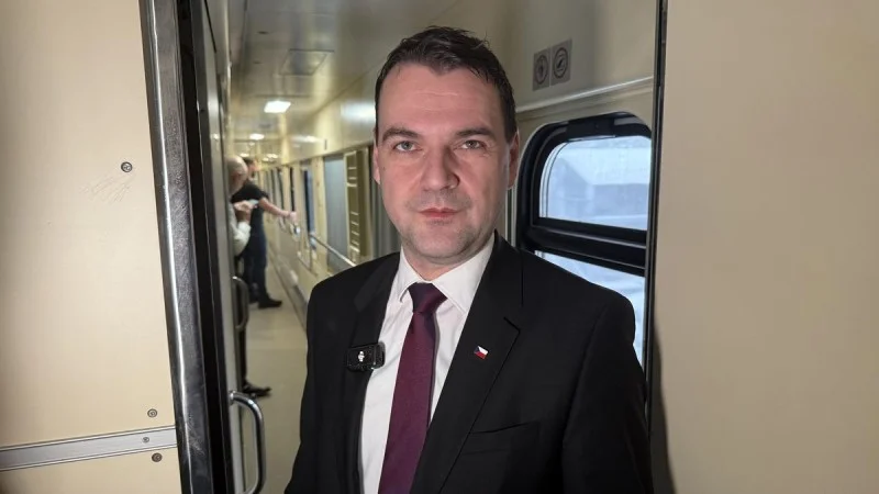 Zpráva: Macinka s Turekem na Ukrajině v době ruského útoku