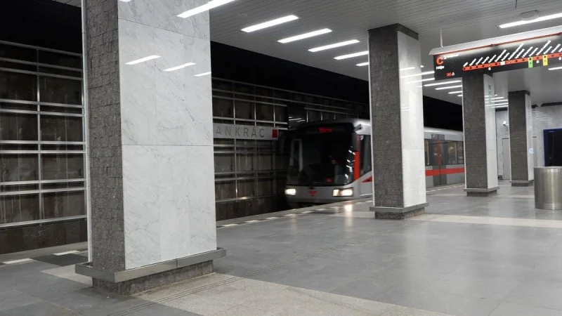 Zpráva: ÚOHS a soud znovu řeší tendr na stavbu pražského metra D